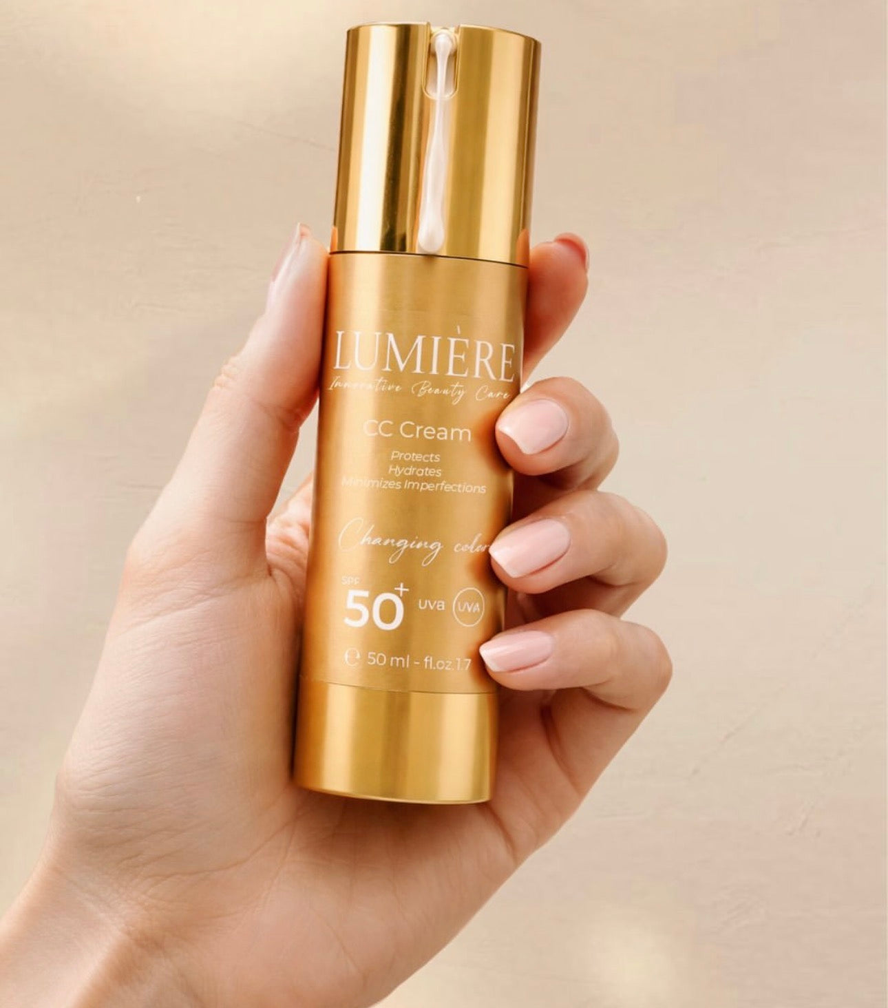 LUMIÈRE INNOVATIVE BEAUTY CARE Crema Solare Viso SPF 50+ | Dual Action Sun & CC Cream | Idrratante, Anti-Età e Perfezionatore Incarnato | 50ml